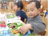 給食はじめ