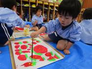 幼稚園のいちご
