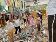 新聞あそび(さくらんぼ・年少)