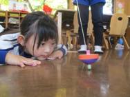 �R�}������