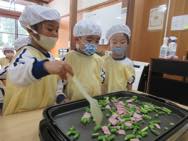 お弁当づくり(年少)