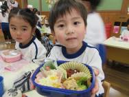 お弁当づくり(年少)