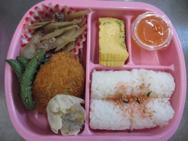 給食メニュー<