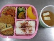 給食メニュー<
