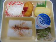 給食メニュー<