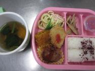 給食メニュー<