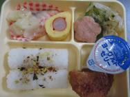 給食メニュー<