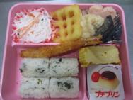 給食メニュー<