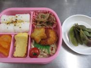 給食メニュー<