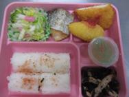 給食メニュー<