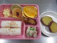 給食メニュー<