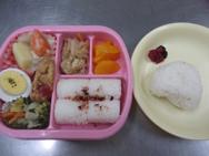 給食メニュー<