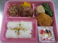給食メニュー<