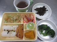 給食メニュー<