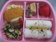 給食メニュー<