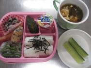 給食メニュー<