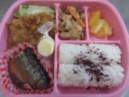 給食メニュー<