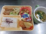 給食メニュー