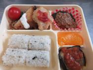 給食メニュー