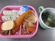 給食メニュー