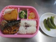 給食メニュー