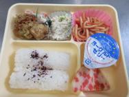 給食メニュー
