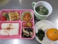 給食メニュー