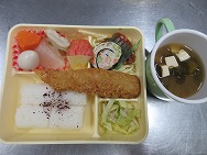 給食メニュー