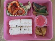 給食メニュー