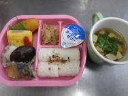 給食メニュー